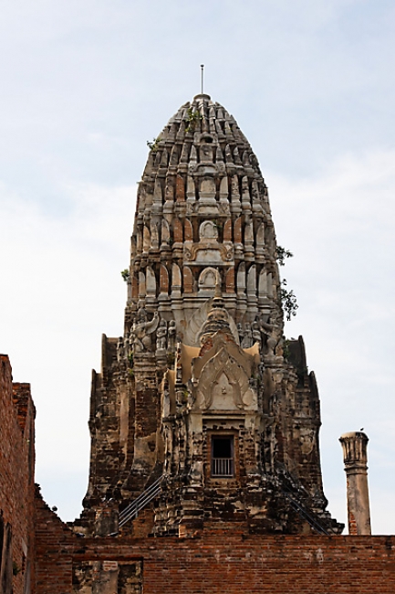 Wat Ratchaburana-004